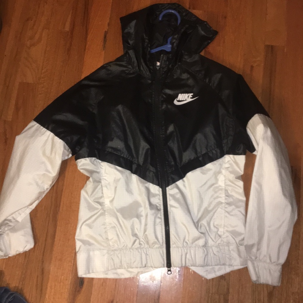 NIKE reflective windbreaker